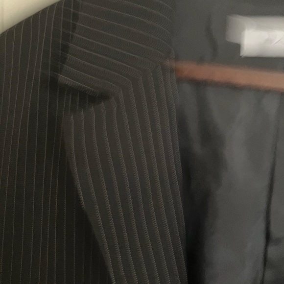 Brian Bailey Pin Striped Trench - Picture 4 of 9